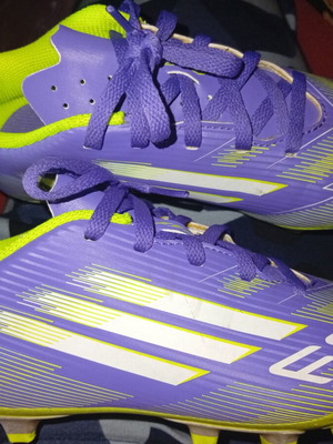 Adidas Kids F50 Performance League Soccer Shoes Size 35 Like New