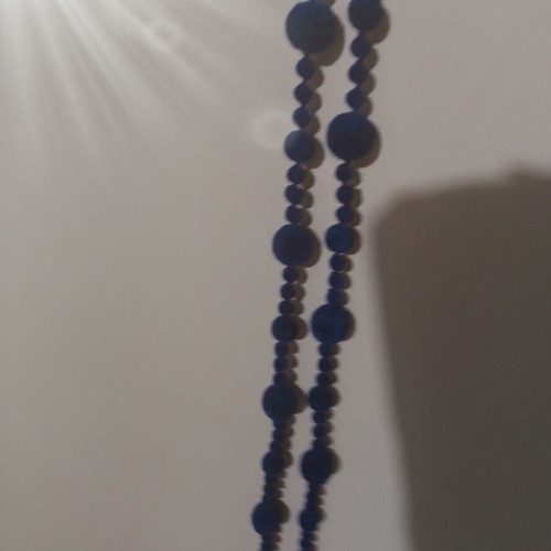 Long necklace with velvet beads new, electric blue
