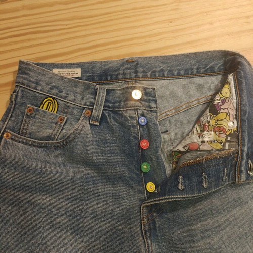 Levi’s 501 women's pants like new, collectible Super Mario edition