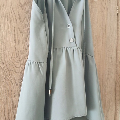 Regalinas sleeveless blouse like new, size M