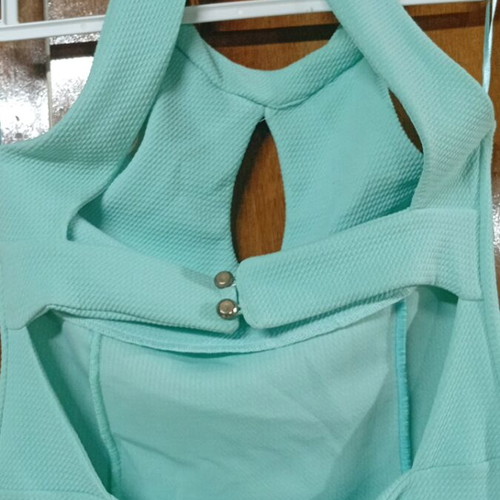 Cocktail dress mint color medium size BeniSSimo like new