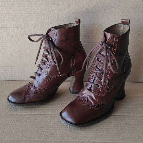 Rollini leather brown ankle boots used, size 37