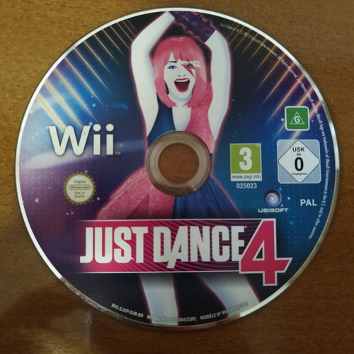 Just Dance 4 Wii used, European edition disc only