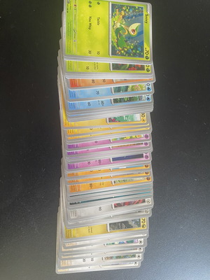 Pokemon cards Scarlet and Violet Black Bolt set, 62 common and uncommon