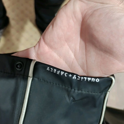 Waterproof pants Large black new with elastic waist