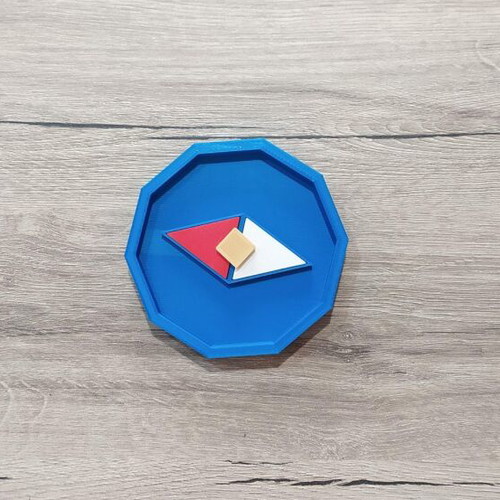 Legend of Zelda Compass 3D Printed new, 10 centimeters