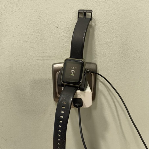 Amazfit Bip First Edition used, minimal design, green