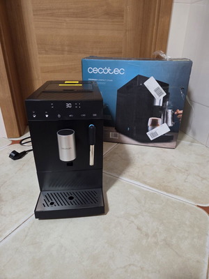 Cecotec Cremmaet Compact 19 Bar coffee machine new