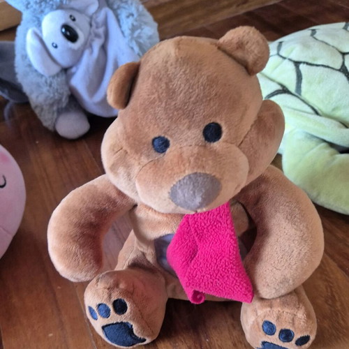 Stuffed animals like new, pack