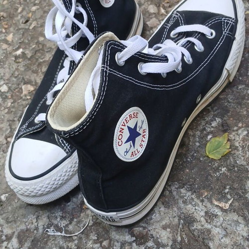 Converse Chuck Taylor All Star sneakers used, size 38, black and white