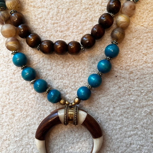Long handmade necklace with wooden beads in brown and turquoise, like new