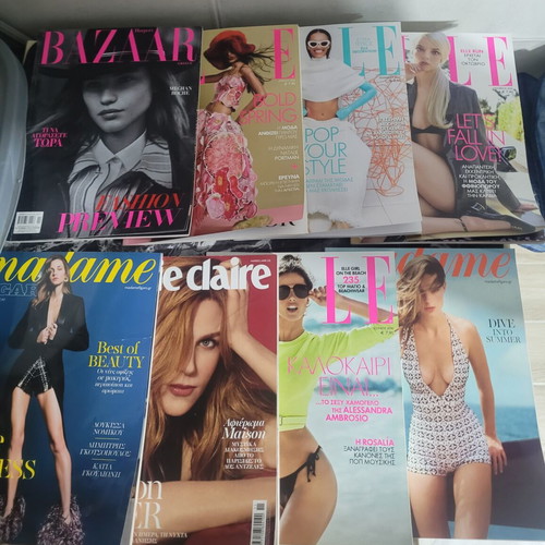 Fashion and decoration magazines pack of 21 like new