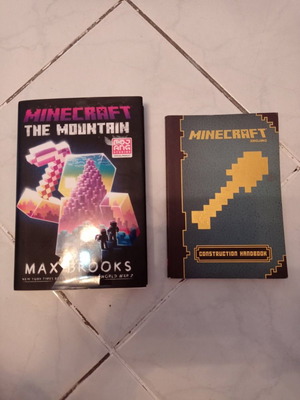 Minecraft books like new, Construction Handbook and The Mountain