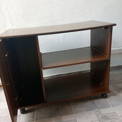 TV stand used with wheels