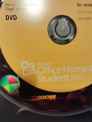 Microsoft Office Home and Student 2010 DVD like new, vintage software