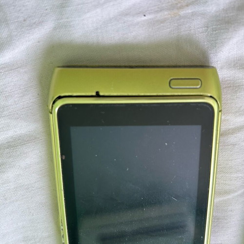 Nokia N8 used phones for parts, set of 2