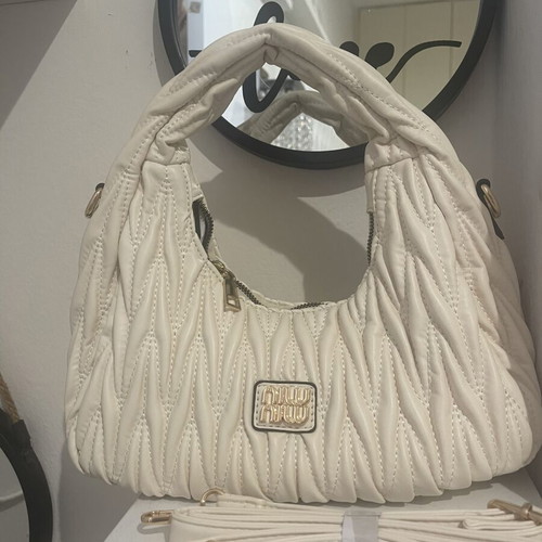 Miu Miu white quilted shoulder handbag like new