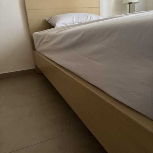 Single Bed 120 x 200 cm like new with mattress