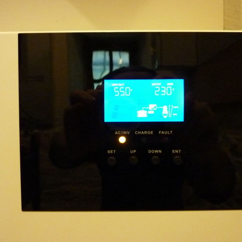 Hybrid Inverter 48V 5000W SRNE HF-5KW like new