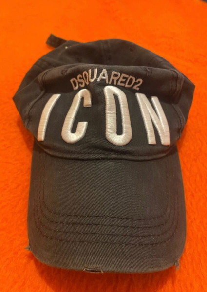 Dsquared2 καπέλο μαύρο