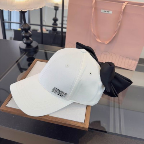 Miu Miu baseball cap new, black and white, one size