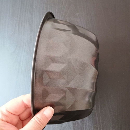 Metal Cake Mold used, kitchenware