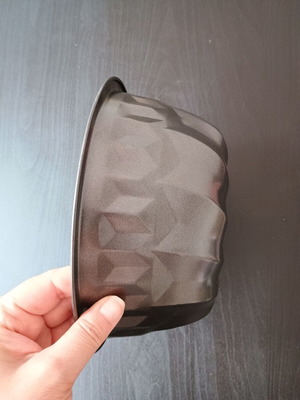 Metal Cake Mold used, kitchenware