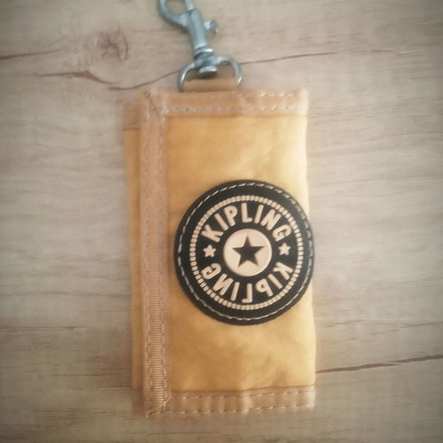 Kipling vintage key case mustard color 90s unused