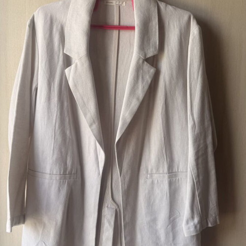 Oysho linen jacket size S like new, beige