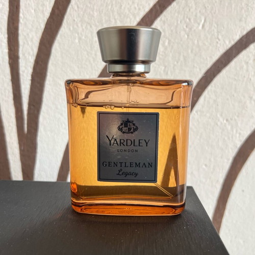 Yardley London Gentleman Legacy 100ml like new