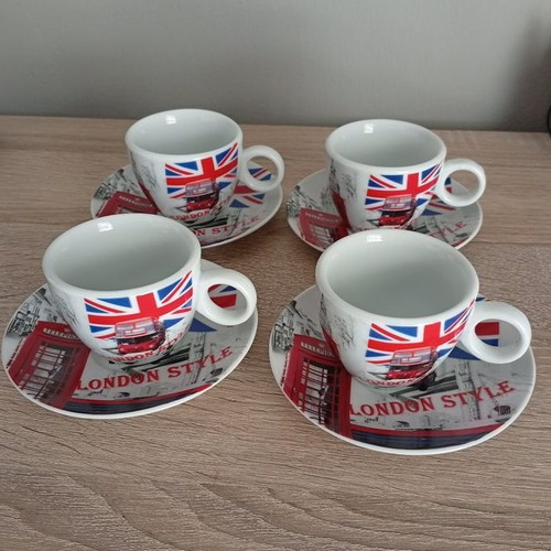 London Style Coffee or Greek Cup Set of 4 Like New