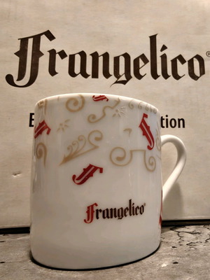 Frangelico espresso cup set of 4 collectible 2010 new with box