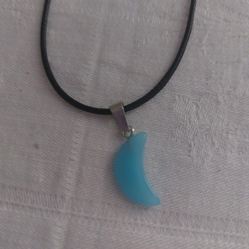 Necklace from PU leather like new, black and turquoise, 45 cm + 5 cm extension