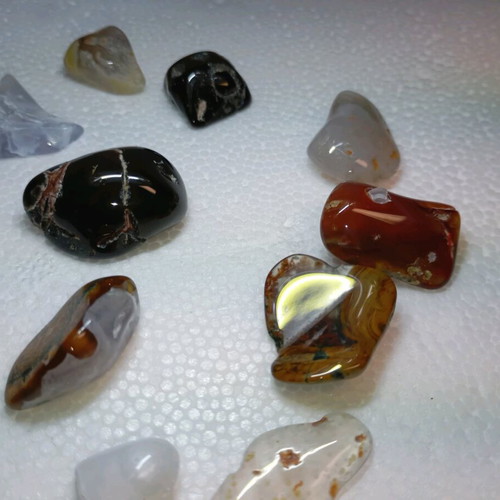 Package of various rocks like new