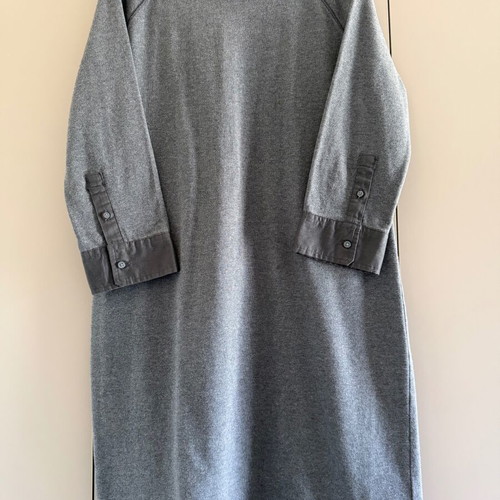 Gap dress like new, gray, sizes M and L