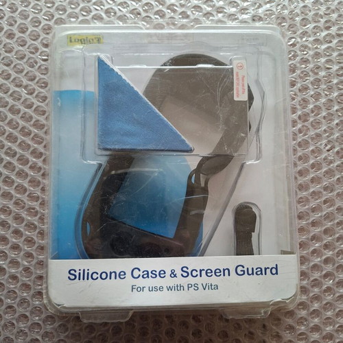 PlayStation Vita Protection Accessories Set by Logic3 new
