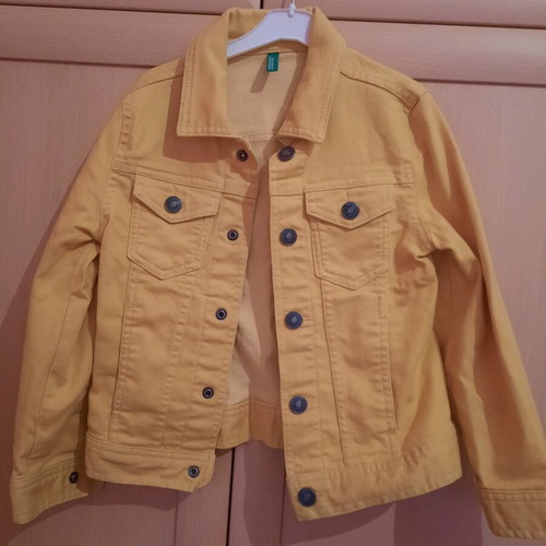 Benetton denim jacket like new, light mustard color, size 128 cm