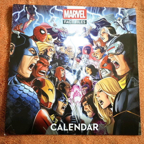 Marvel Fact Files calendar like new