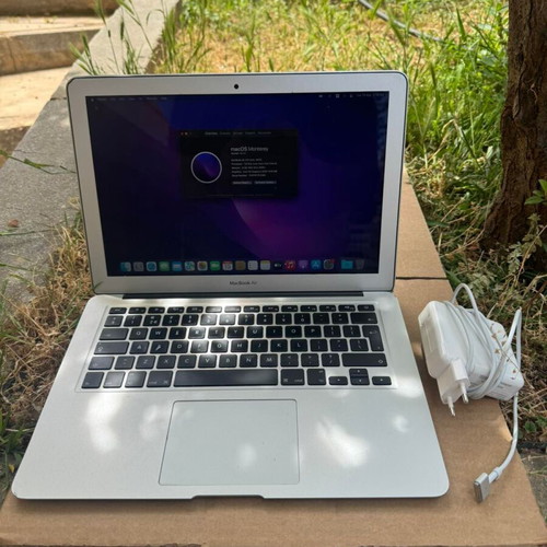 MacBook Air A1466 13" (2017) like new, Intel Core i5, 8GB RAM, 128GB SSD