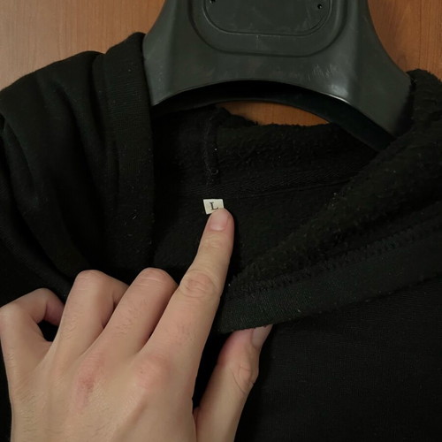 C’est la vie sweatshirt black, size L, like new