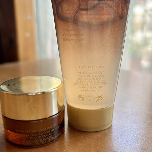 Estée Lauder Advanced Night Repair set new