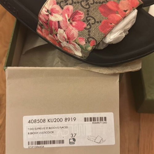 Gucci GG Blooms Supreme floral slide sandals used, size 37, black and pink