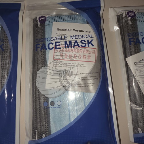 Disposable face masks, pack of 100