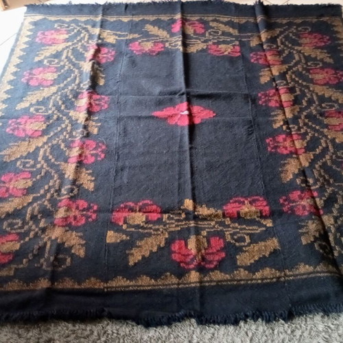 Traditional Metsovo woolen woven rug new, set of two 175x175 cm