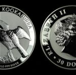2011 AUSTRALIA SILVER .999 , ONE OUNCE KOOKABURRA $1 WITH CAPSULE IN MINT CONDITION.