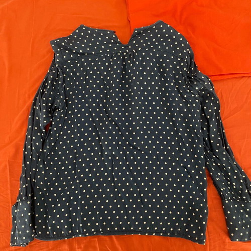 Green polka dot blouse, medium size