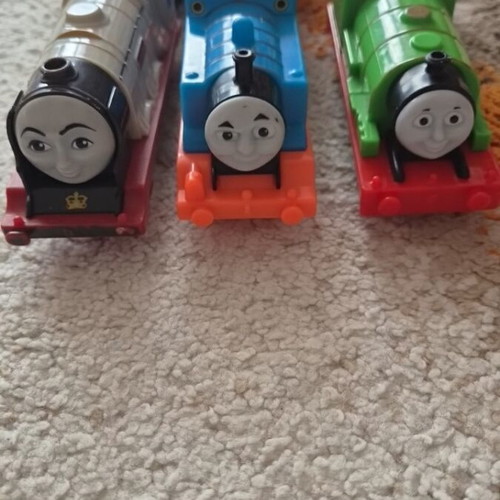 Thomas and friends trains used, set of 3