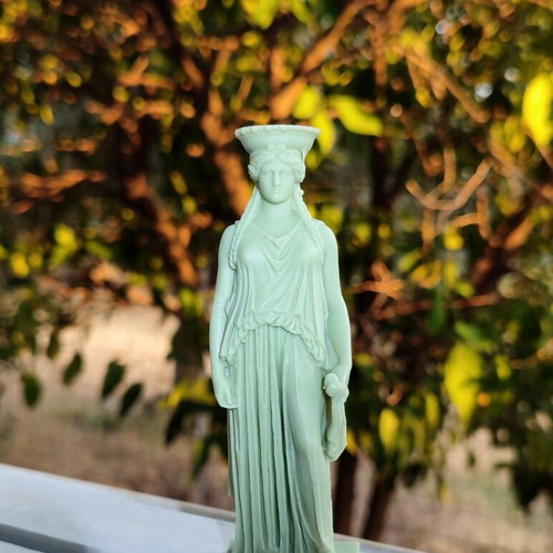 Aromatic Ancient Greek Caryatid Candle new, pistachio scent