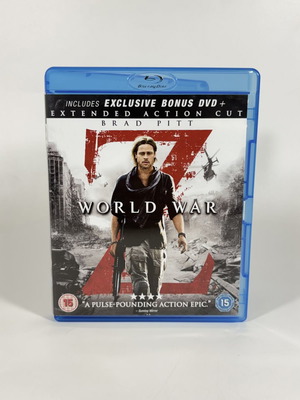 World War Z Blu-ray with Bonus DVD extended action cut, like new, English subtitles