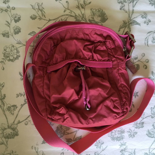 Benetton crossbody bag, pink-fuchsia